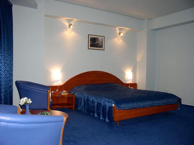 Hotel Rex Tulcea Exterior photo